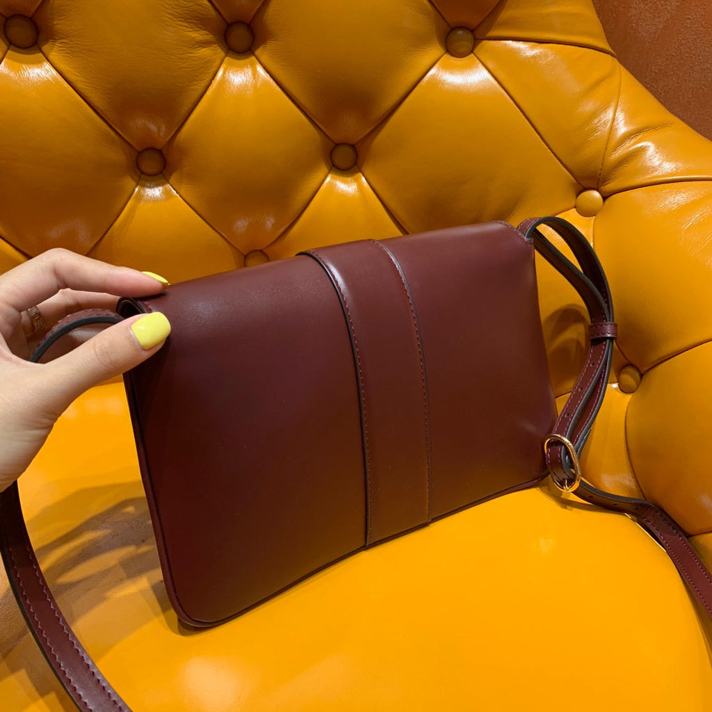 GUCCI Arli Bag 25cm Burgundy Calfskin Gold Hardware
