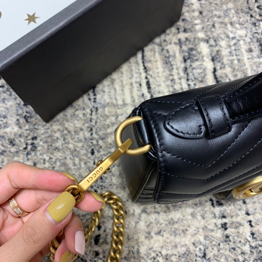GUCCI Marmont 21cm Mini Top Black Calfskin Gold Hardware