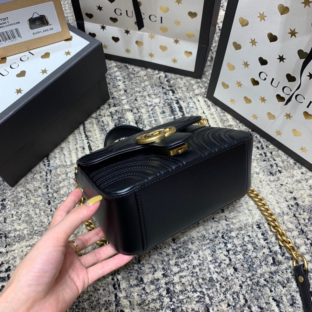 GUCCI Marmont 21cm Mini Top Black Calfskin Gold Hardware