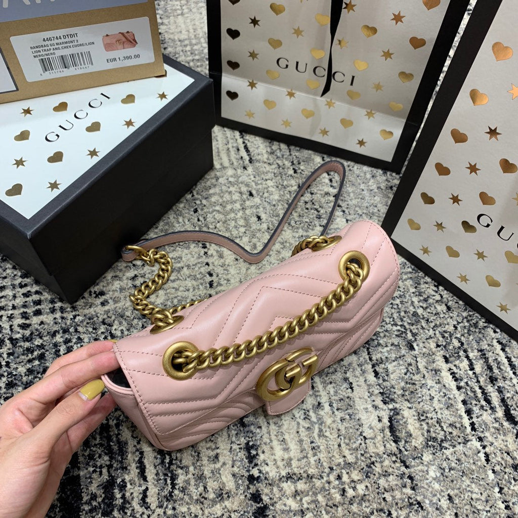 GUCCI Marmont 22cm Pink Calfskin Gold Hardware