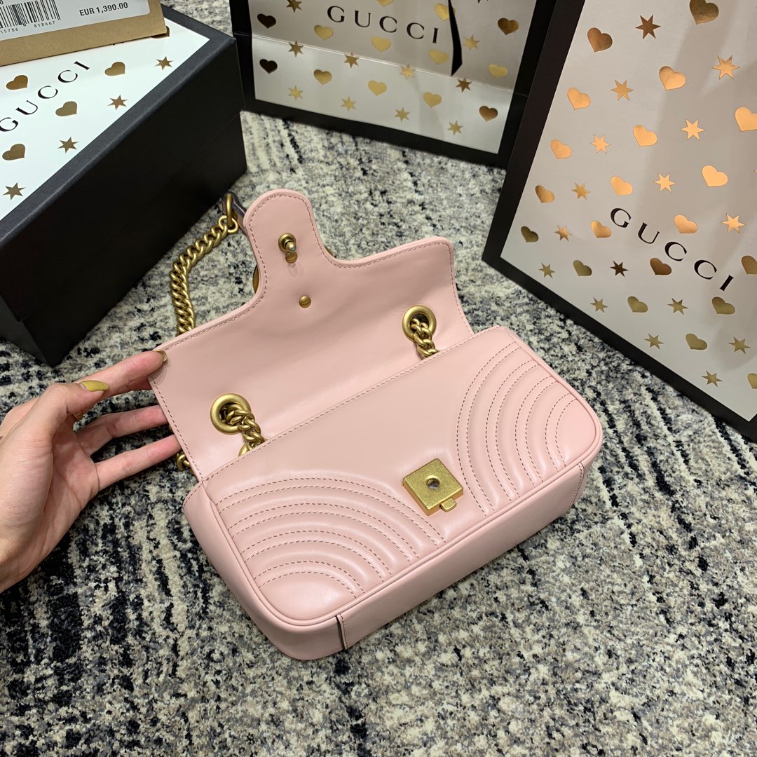 GUCCI Marmont 22cm Pink Calfskin Gold Hardware