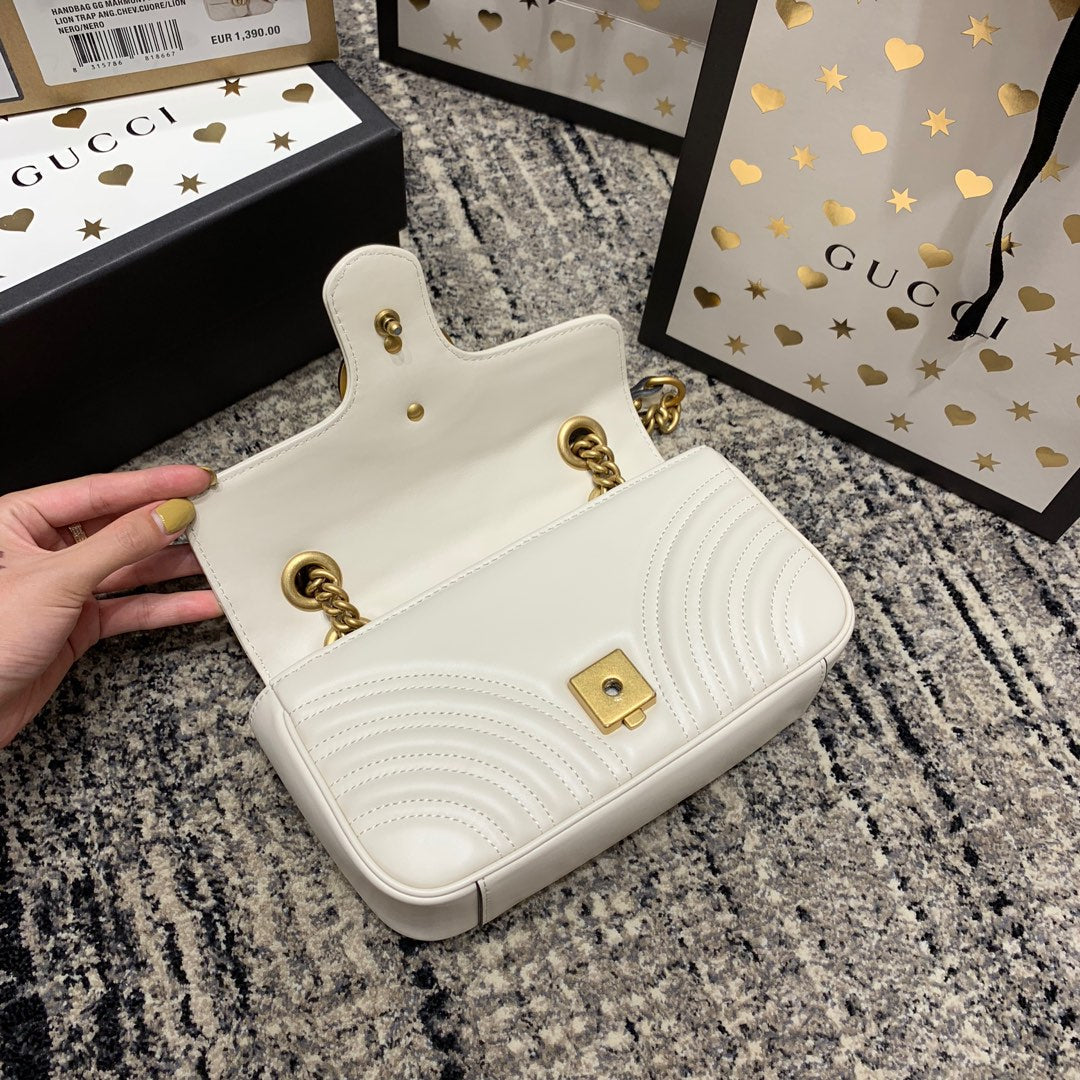 GUCCI Marmont 22cm White Calfskin Gold Hardware