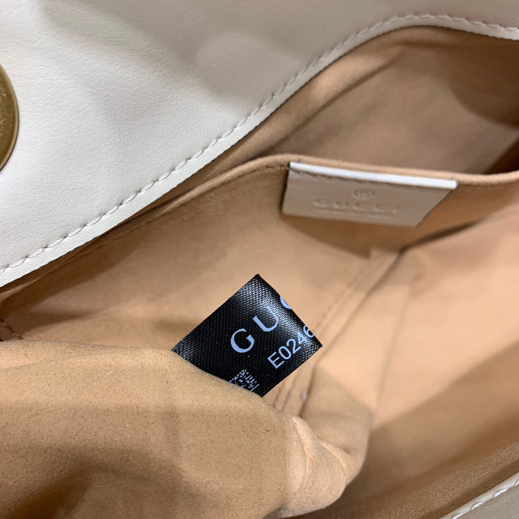 GUCCI Marmont 22cm White Calfskin Gold Hardware