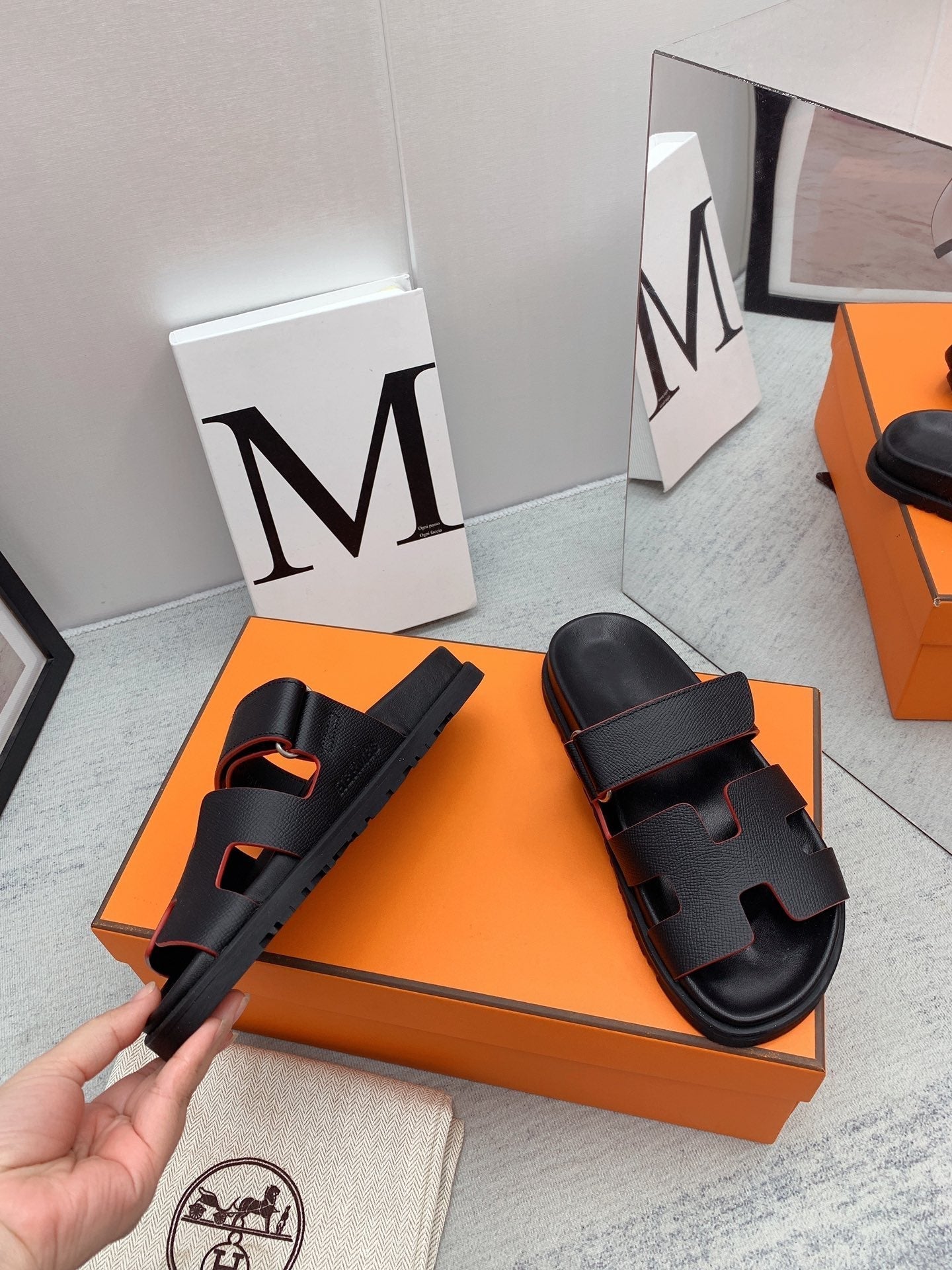 HERMES Chypre Sandal Black with red trim