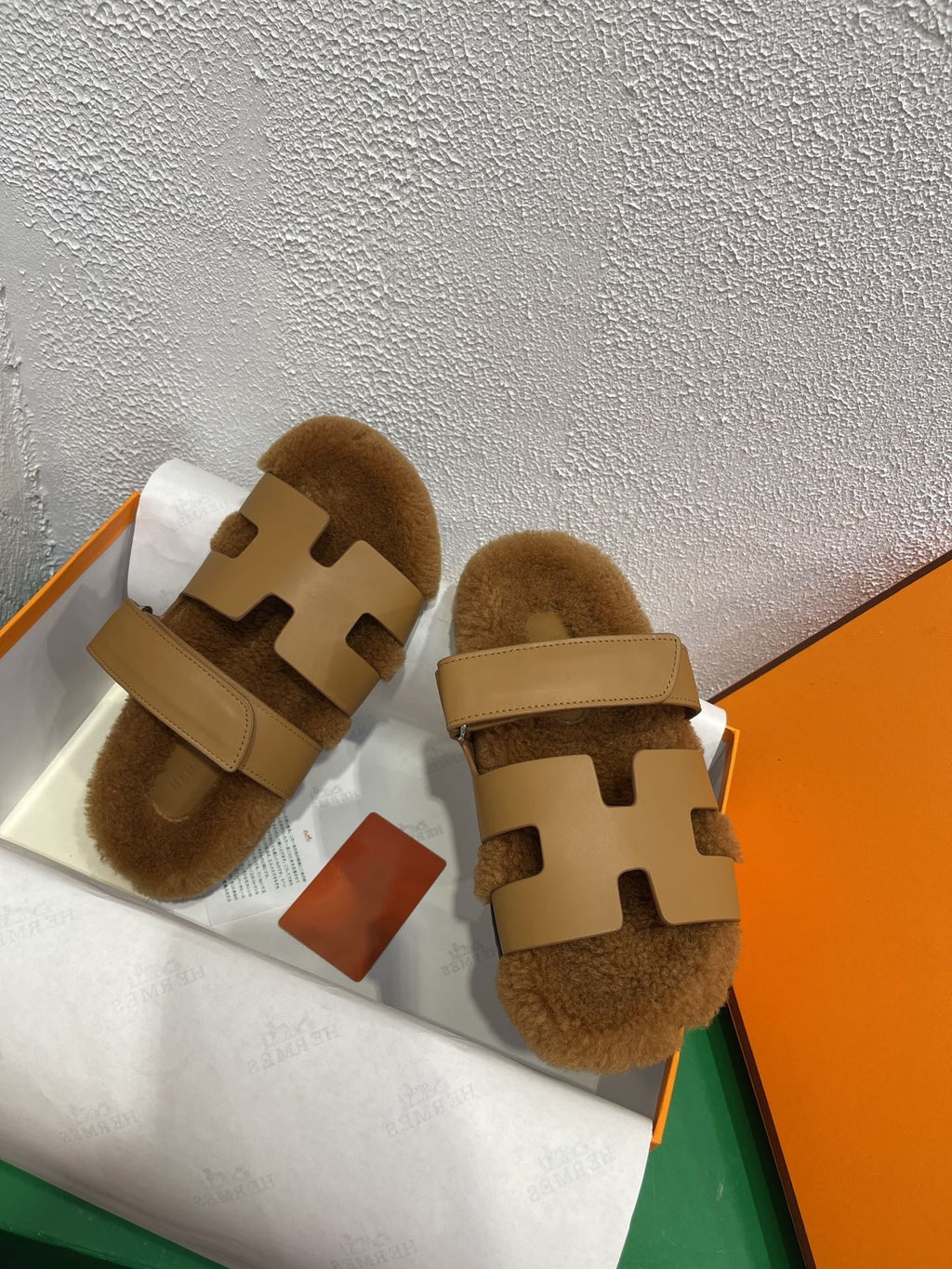 HERMES Chypre Sandal Gold shearling insole Gold goatskin lining