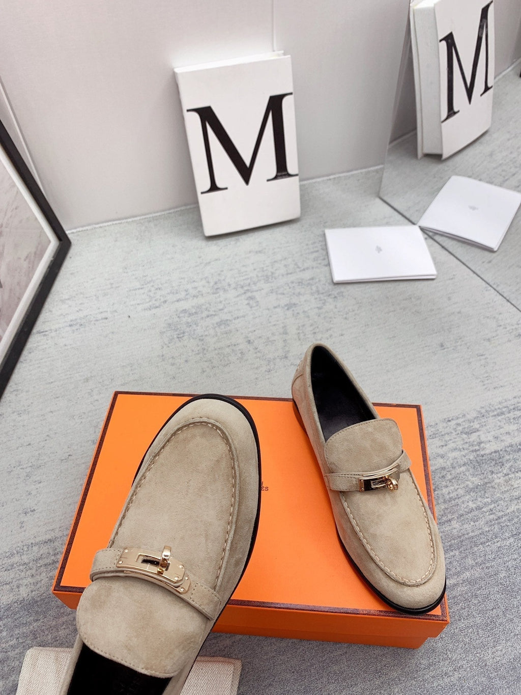 HERMES Destin Loafer Suede Beige
