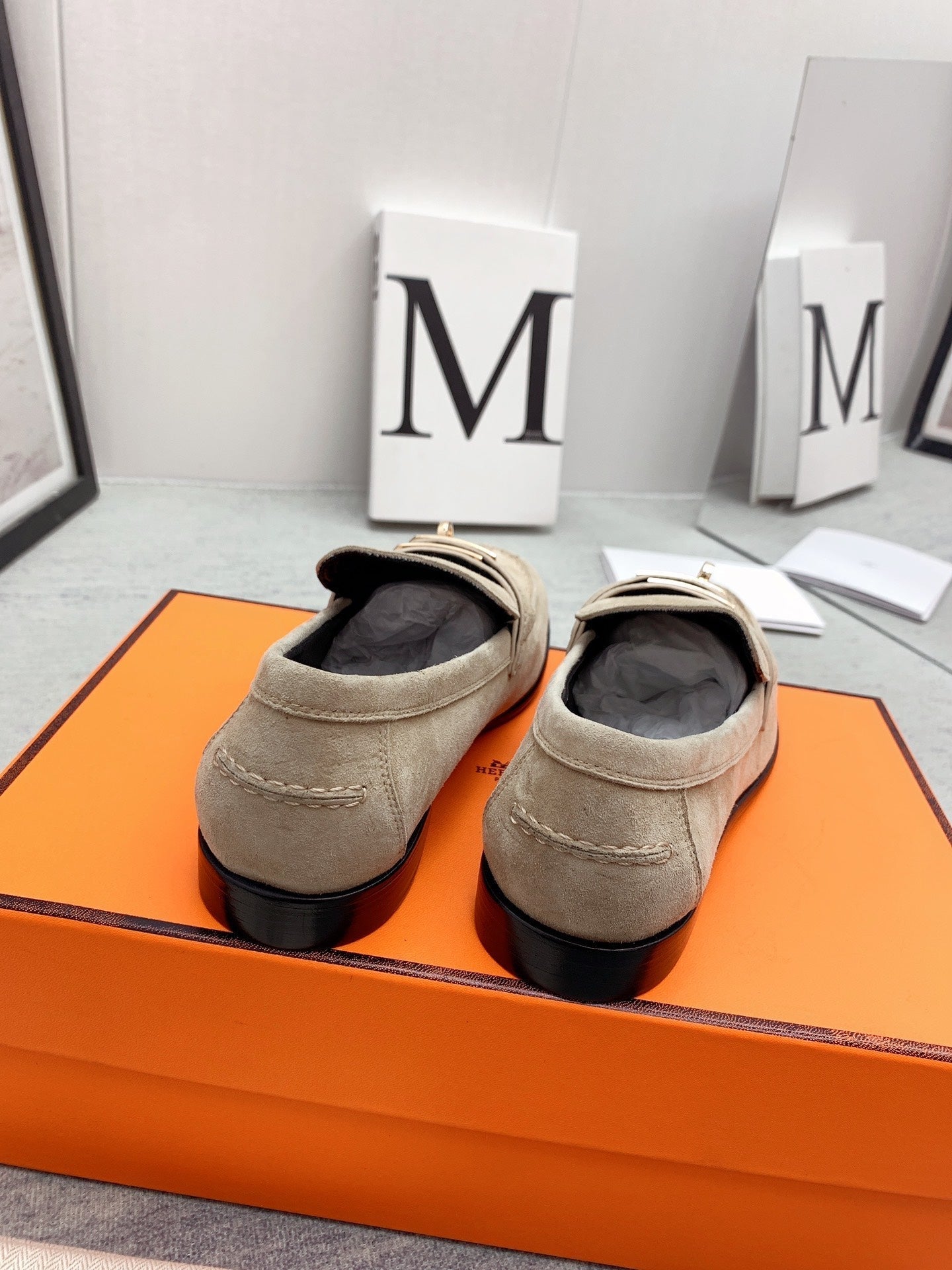 HERMES Destin Loafer Suede Beige