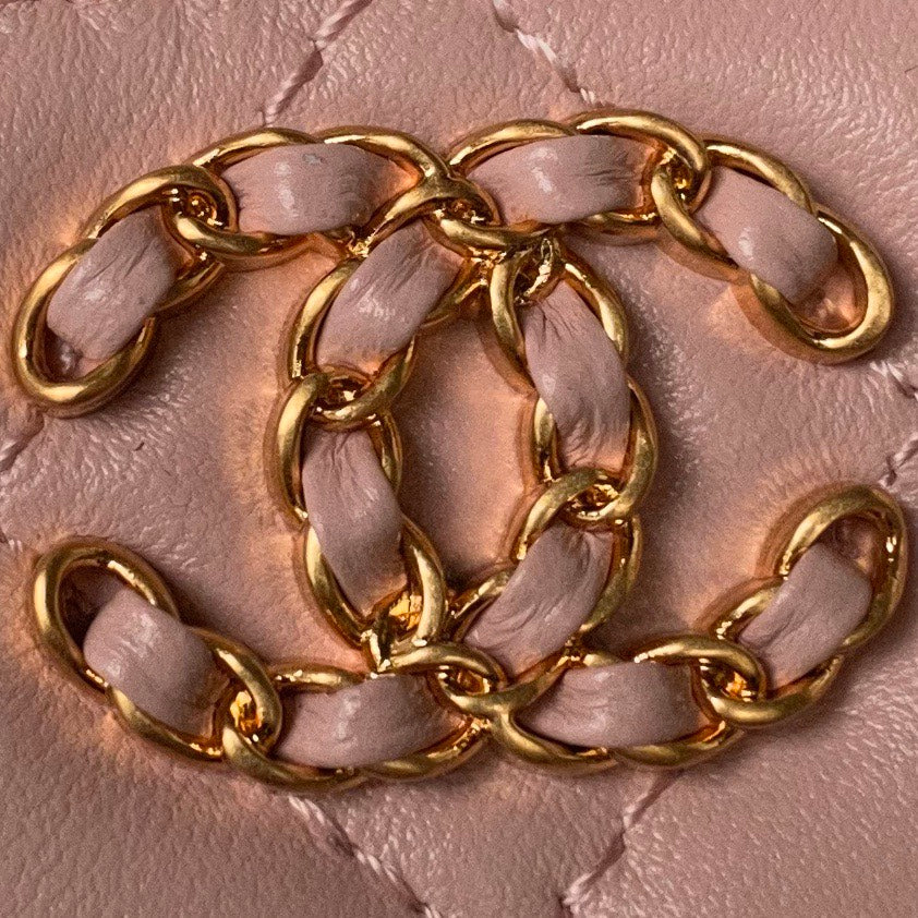 CHANEL Vanity Case 17cm Pink Lambskin Gold hardware