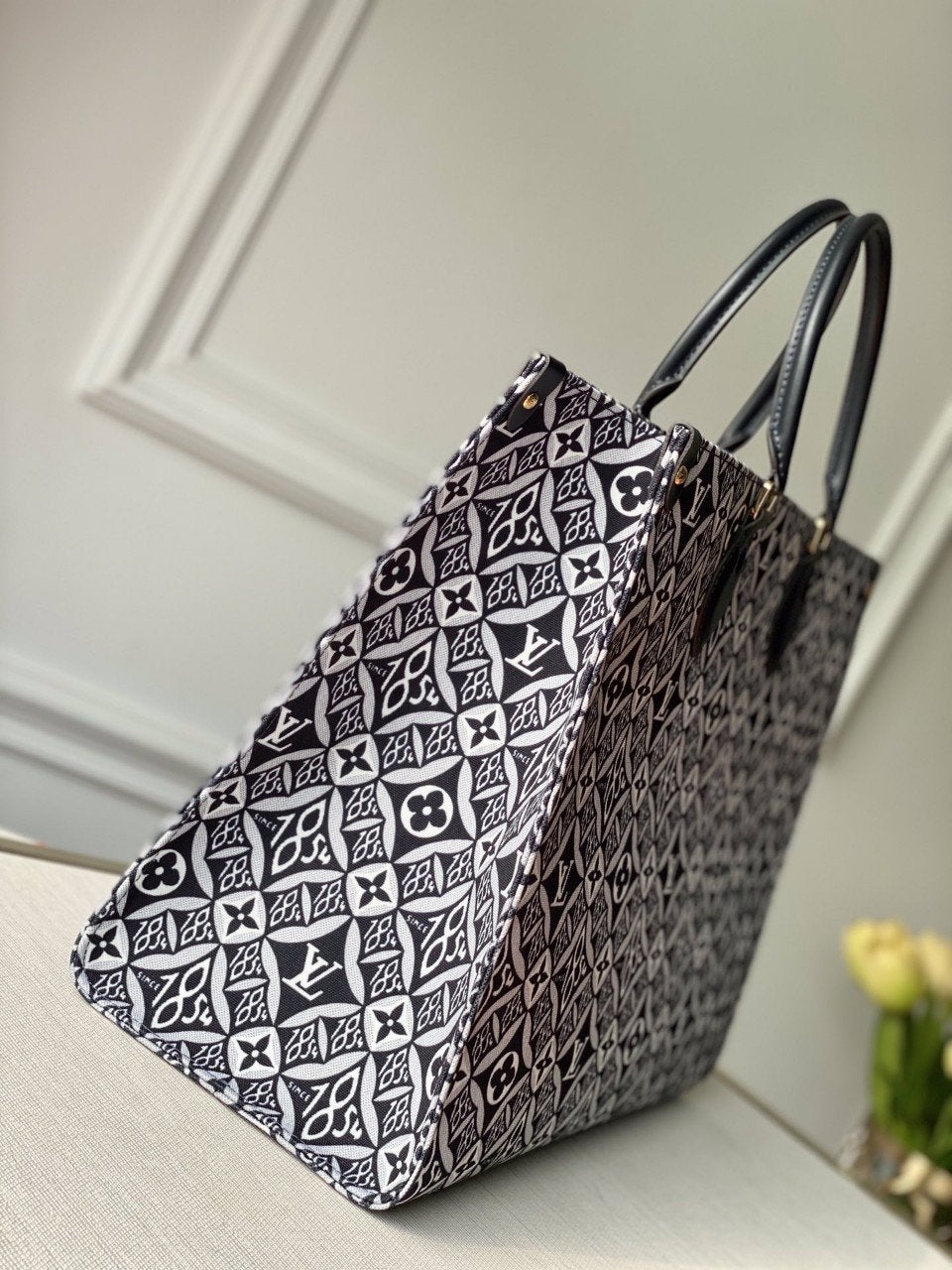 LOUIS VUITTON LV SINCE 1854 ONTHEGO GM GREY TEXTILE